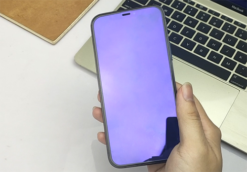 手機(jī)防藍(lán)光膜真的能保護(hù)眼睛嗎